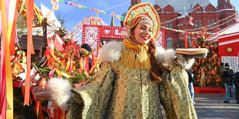 Активные граждане выбрали самые вкусные блины на Масленицу Победителями стали мордовские блины со сгущенкой Второе место заняли башкирские блины с медом Третье место получили смоленские блины с сытной начинкой из каши ветчины и сыра Ингредиенты для блинов победителей можно приобрести со скидкой с 13 по 22 февраля на межрегиональной ярмарке на Волгоградском проспекте