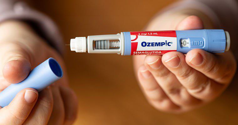 Производитель «Оземпика» выпустит его аналог в виде таблеток Датская фармацевтическая корпорация, производитель «Оземпика» Novo Nordisk и биотехнологическая американская компания Septerna создадут аналог препарата от диабета второго типа и ожирения в виде таблеток.