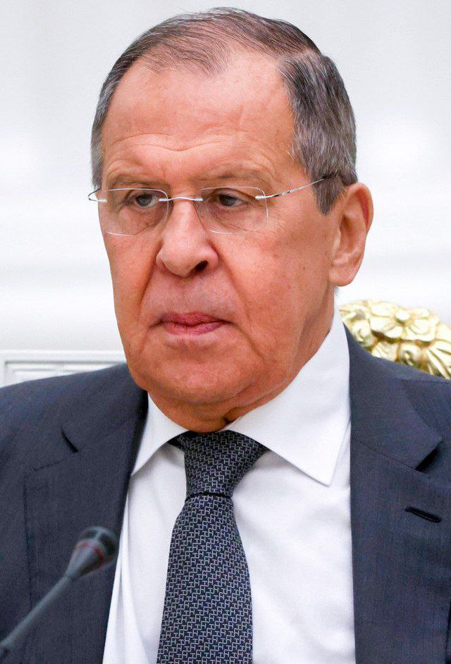 Лавров: защита прав русскоязычных — важное условие урегулирования  Министр иностранных дел России Сергей Лавров заявил, что российская сторона будет добиваться восстановления прав русскоязычного населения Украины, рассматривая это как ключевой элемент долгосрочного политического решения.   #Новости