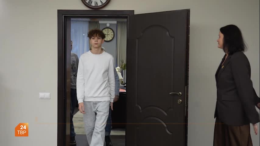 В Копейске вручили ключи от квартир многодетным семьям и детям-сиротам