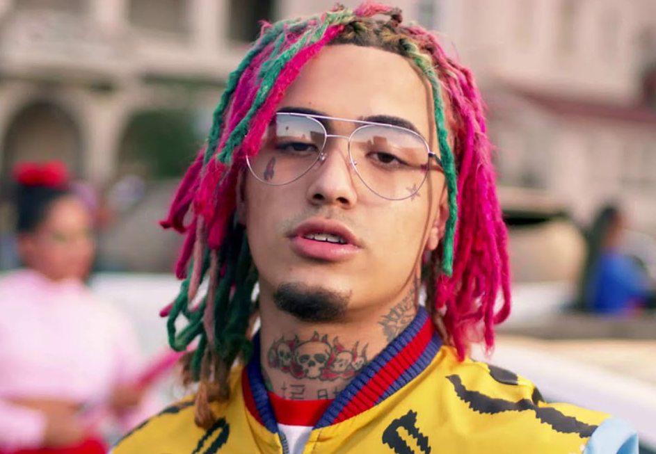 Lil Pump приедет в Москву — он станет специальным гостем на концерте Offset 14 июня, — организаторы. Дополнено: оказалось, что Lil Pump обожает пельмени, мечтает побывать в Башкирии, а в качестве подарка хотел бы получить варежки, носки или оренбургский платок, поделился менеджер репера. Эщкере