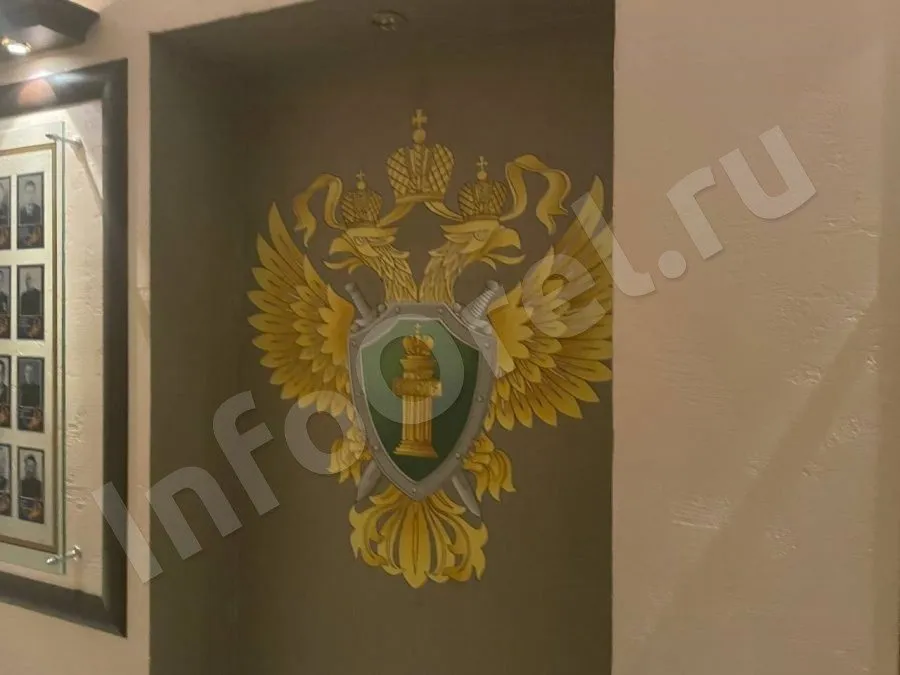 Главный врач Мценской ЦРБ обвиняется в мелком взяточничестве Мценским межрайонным прокурором утверждено обвинительное заключение по уголовному делу в отношении главного врача БУЗ ООО Мценская ЦРБ которая обвиняется по ч 1 ст 291 2 УК РФ получение взятки в размере не превышающем десяти тысяч рублей   www infoorel ru news glavnyy vrach mcenskoy crb obvinyaetsya v melkom vzyatochnichestve html