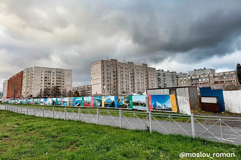 На месте долгостроя на Октябрьском проспекте возведут многоэтажку Об этом сообщил мэр Роман Маслов Много лет там стоит заброшенный фундамент   cherinfo ru news 143347 na meste dolgostroa na oktabrskom prospekte vozvedut mnogoetazku