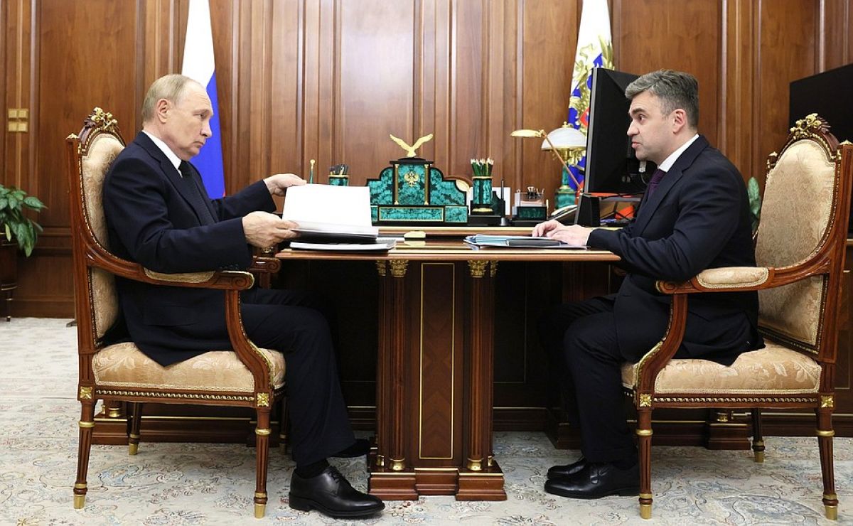 Губернатор Ивановской области попросил Путина разработать меры поддержки для малых городов России Воскресенский предложил рассмотреть возможность создания программы, аналогичной той, что ранее успешно применялась для поддержки моногородов, с акцентом на развитие инфраструктуры и привлечение инвестиций. ↗ Прислать новость Подписаться