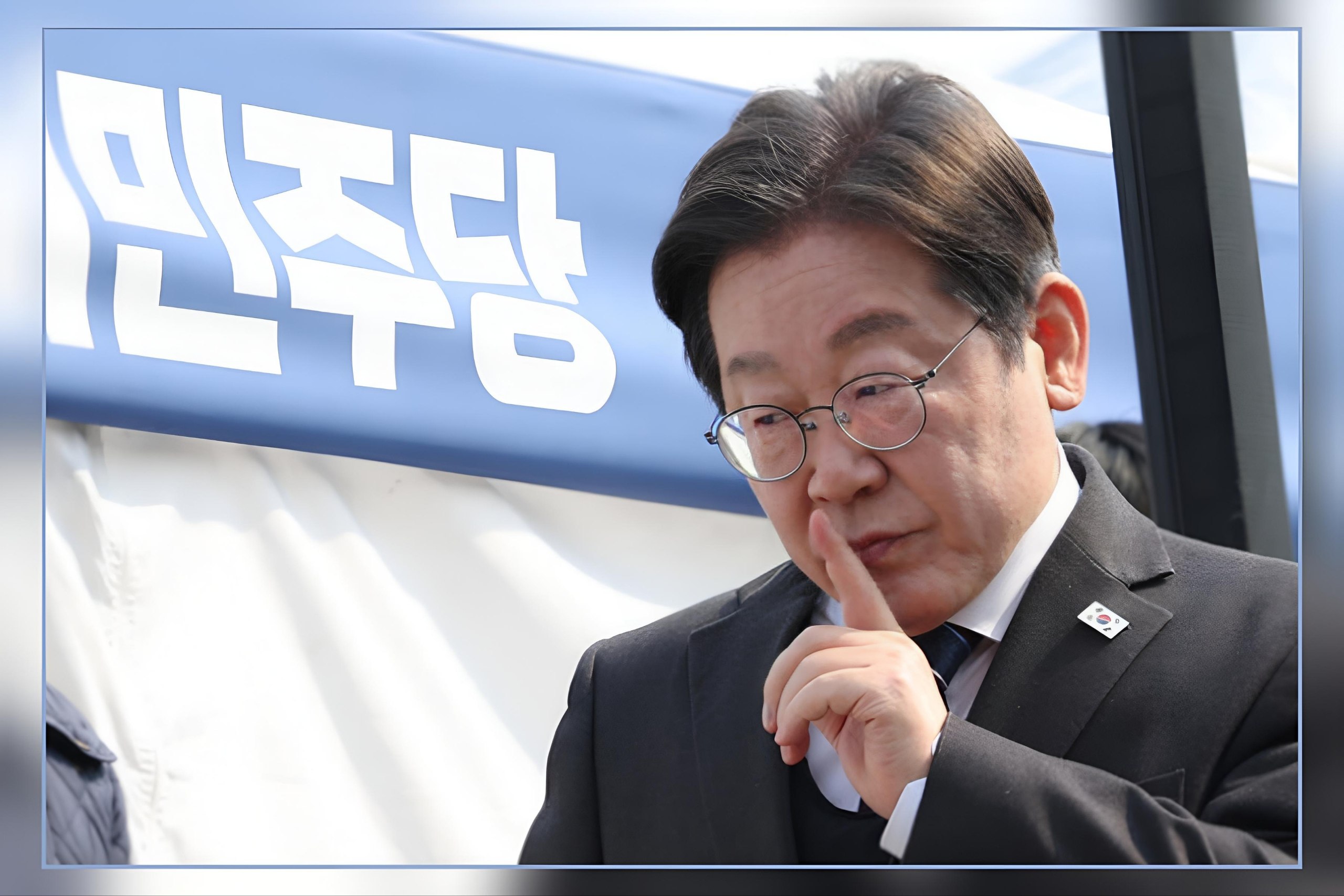 Ли Чжэ Мён объявил нулевую терпимость к разжиганию ненависти и фейкам пообещав жёсткие наказания 11 11 2025 Сеул 1 1463 7 Президент Южной Кореи заявил сегодня что правительство введёт политику нулевой терпимости к речам ненависти и распространению дезинформации назвав такие действия преступлениями выходящими за рамки свободы слова Под председательством президента прошло заседание Кабинета в резиденции в Ёнсане Распространение ложной информации искажающей или манипулирующей фактами такой как расовая ненависть или дискриминация является преступлением которое угрожает демократии и повседневной жизни и должно быть запрещено В некоторых слоях нашего общества широко распространены анахроничная дискриминация и ненависть по признаку расы происхождения и национальности сказал президент По его словам государство должно провести чёткую границу между свободой выражения и подстрекательством которое угрожает обществу Президент поручил министрам без промедления разработать законодательные механизмы и усилить наказания включая автоматическое увольнение госслужащих уличённых в дискриминационных выражениях Министр по управлению персоналом Чхве Дон Сок отметил что новые правила будут распространяться на всех высокопоставленных чиновников включая сотрудников Национальной комиссии по правам человека и Корейского Красного Креста Министр юстиции Чон Сон Хо сообщил что правительство намерено поддержать парламентские слушания по закону о борьбе с речью ненависти ориентируясь на опыт Европы и Японии Закон также предусматривает штрафы для интернет платформ не удаляющих разжигающий ненависть или манипулятивный контент Ли поддержал идею и добавил что в рамках реформ следует отменить уголовную ответственность по статье о клевете если заявления сделаны на основе фактов переведя такие споры в сферу гражданского судопроизводства На заседании президент упомянул недавний скандал вокруг главы Корейского Красного Креста Ким Чхоль Су который по сообщениям СМИ допустил расистские высказывания о послах на дипломатическом мероприятии Высокопоставленный чиновник недавно высказался о белых лицах и черных лицах и до сих пор занимает свою должность Это недопустимо на государственной службе возмутился президент После распоряжения о правительственной проверке Ким подал заявление об отставке Ещё один резонансный случай произошёл в городе Куми рекламный ролик фестиваля лапши убрали после критики за использование грима blackface чёрное лицо и кудрявого парика для пародии на персонажа из мультфильма Малыш динозавр Дули Президент также призвал политические партии снять баннеры и лозунги с оскорбительной лексикой заявив что нельзя злоупотреблять предоставленными партиям законными привилегиями Свобода слова не может оправдывать унижения и рознь Ненависть и ложь это угроза демократии и они должны караться законом заявил Ли Чжэ Мён Вся Корея Больше о Корее Корея ВсяКорея новости ЛиЧжэМён