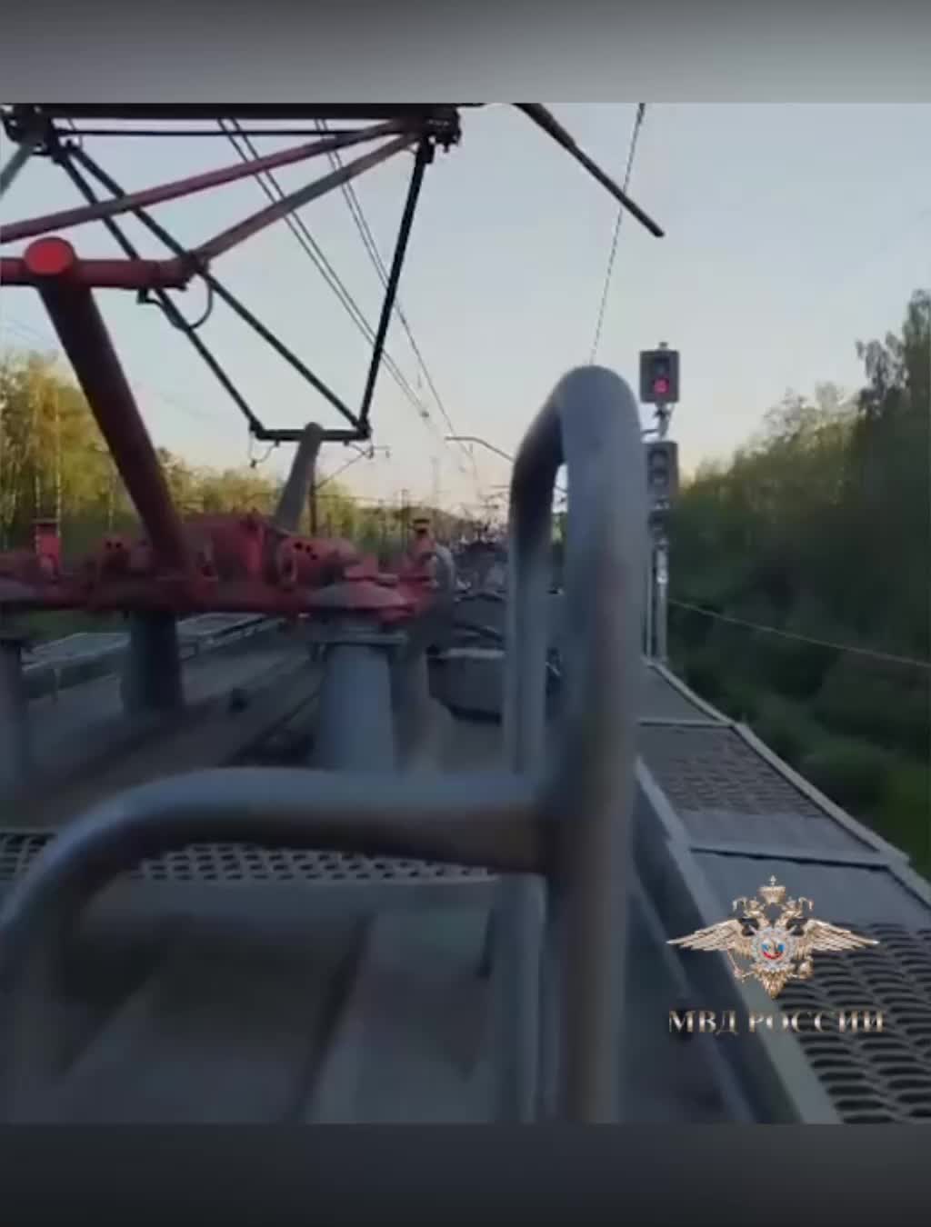 Профилактические рейды против зацеперов: подростки сняты с поездов в Петербурге