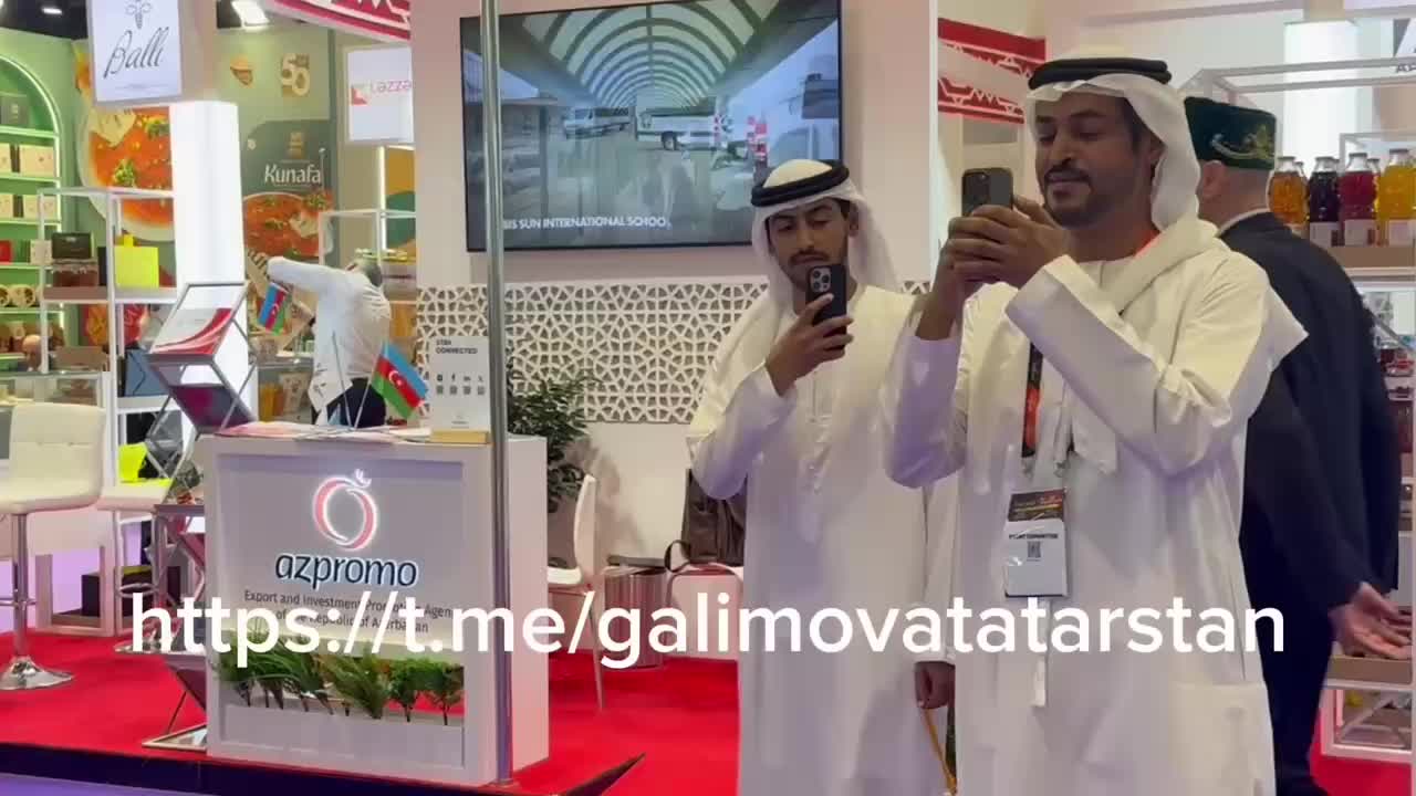 Рустам Минниханов открывает Российский стенд на выставке Gulfood в Дубае