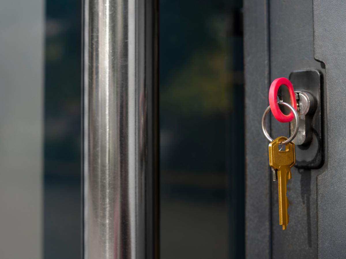 В России предложили ограничить возвращение Booking и Airbnb Ассоциация туристических агрегаторов АТАГ выступила с инициативой нормативно ограничить возвращение иностранных сервисов бронирования жилья на российский рынок, включая такие крупные платформы, как Booking Продолжить чтение » Новости экономики и бизнеса. Подписка