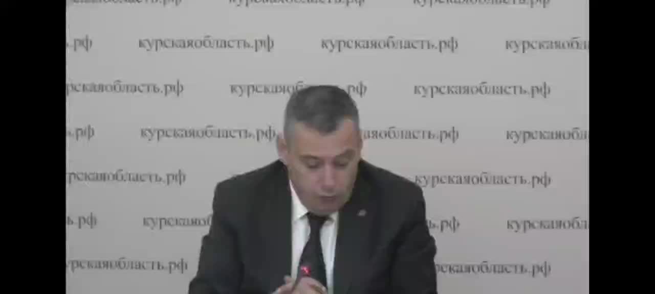 Александр Хинштейн поручил отменить конкурс на размещение рекламных конструкций в Курске из-за сомнительных условий