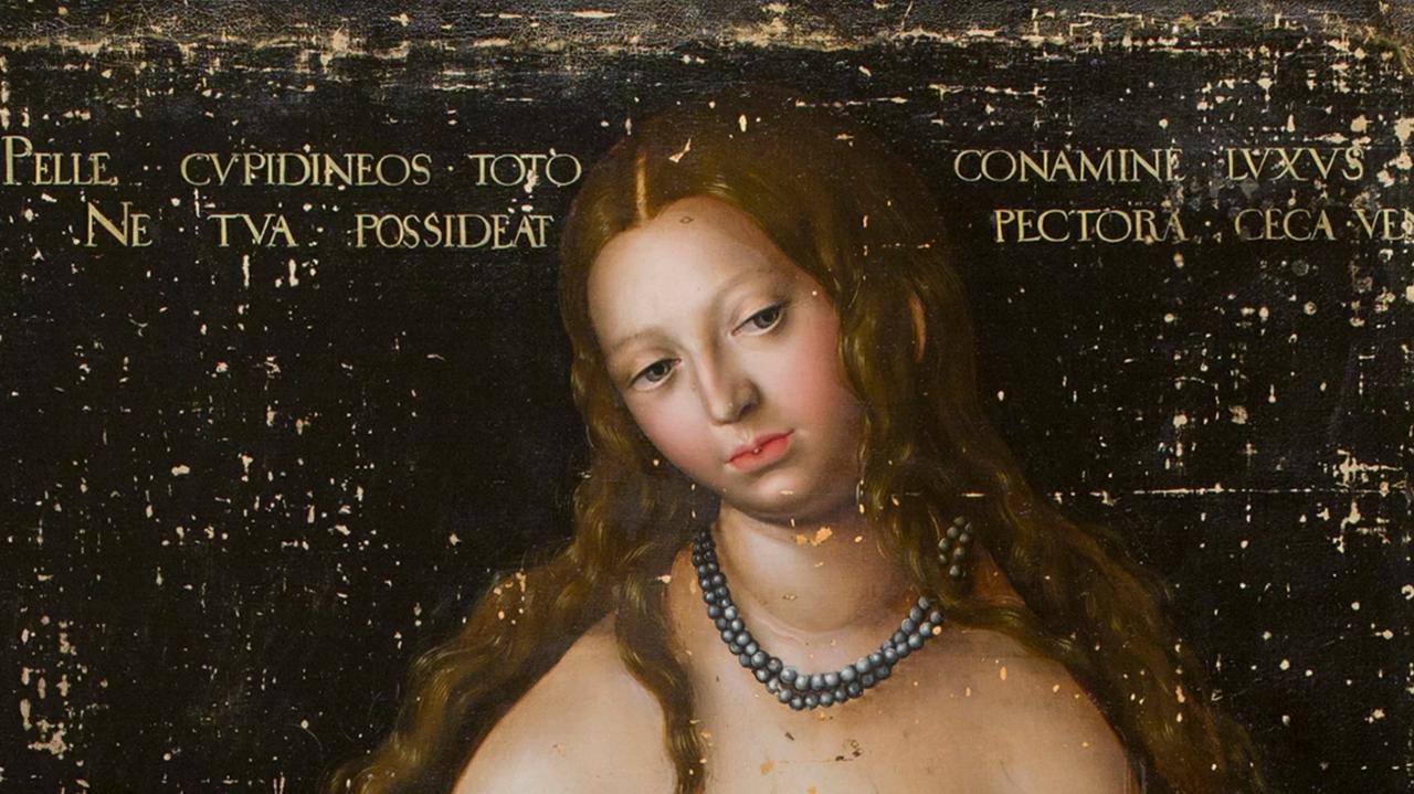 В Эрмитаже продолжают эксперимент по использованию блокчейн технологий Музей совместно с Интерросом и Т Инвестициями анонсировал второй выпуск цифровых финансовых активов ЦФА для восстановления своих экспонатов Этот инструмент позволяет привлекать частные средства на сохранение культурного наследия Выбор работы знаковый на полотне 1634 года Рембрандт изобразил свою жену в образе древнеримской богини цветов Шедевр нуждается в восстановлении Это уже второй подобный кейс Первый опыт с Венерой и Амуром Лукаса Кранаха Старшего был признан успешным благодаря выпуску ЦФА полотно отреставрировали и в 2024 году вернули в экспозицию С точки зрения рынка инструмент остается нишевым и статусным Стоимость входа 270 тыс рублей Финансовой доходности актив не предполагает однако инвестор получает возможность внести персональный вклад в возрождение шедевра Рембранта а в качестве бонуса карту попечителя Клуба друзей Эрмитажа Хороший пример того как новые технологии упрощают старое доброе меценатство art luxury money