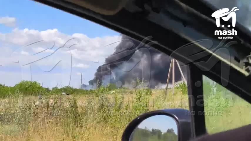 Пожар под Симферополем: МЧС на месте происшествия