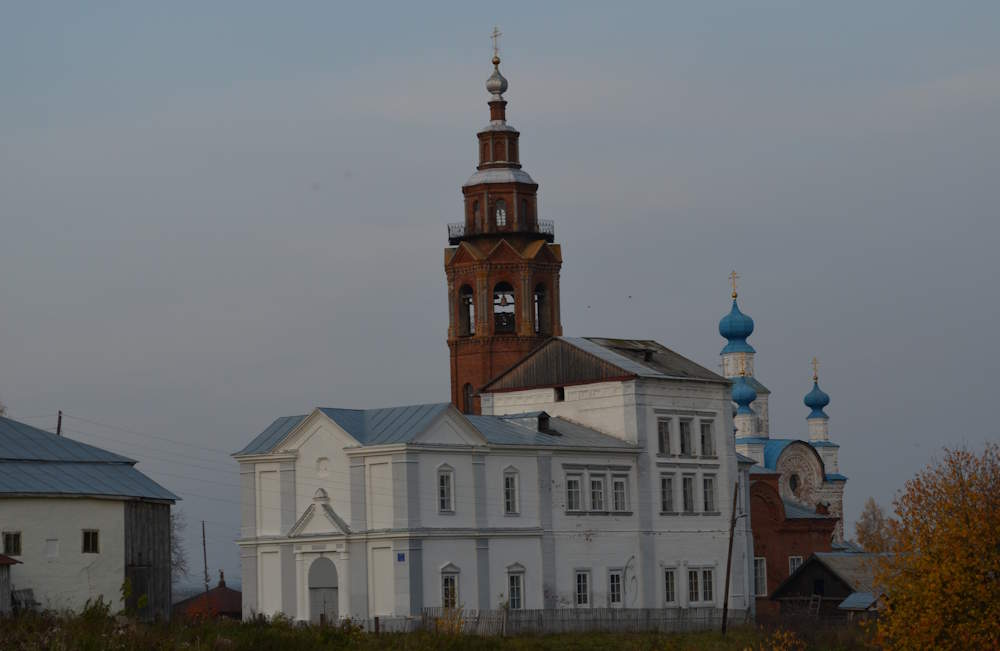 Чердынь включили в число самых красивых малых городов России  Чердынь включили в  число самых красивых деревень и городков России. Официальный сертификат об этом глава города Анна Батагова получит на этой неделе в ходе Пермского экономического конгресса.  Ассоциация самых красивых деревень и городков России объединяет сельские и малые городские населённые пункты, обладающие выдающимся историко-культурным и природным наследием. Организация совместно с Ростуризмом занимается вопросами развития сельского туризма в России.      >