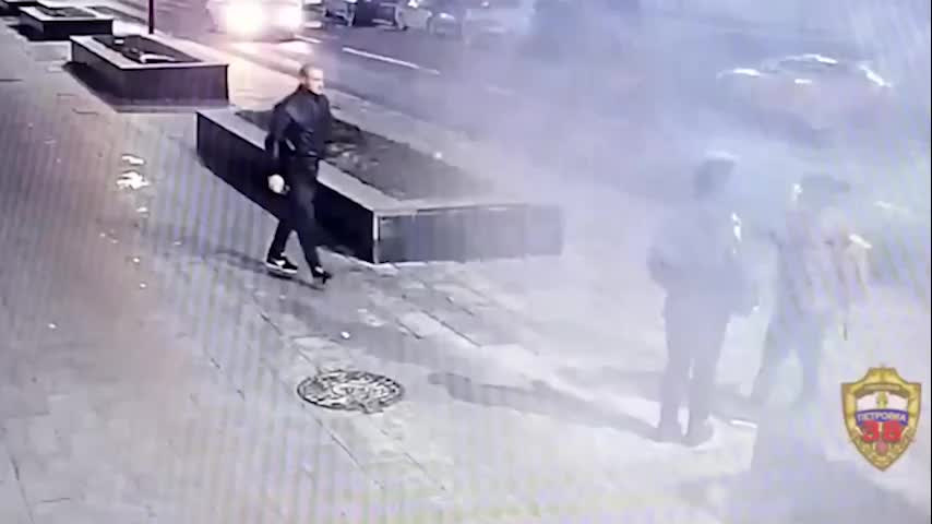 В Москве задержан курьер мошенников, обманувших жительницу Сочи на 11 миллионов рублей