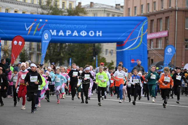 В Челябинске общественный транспорт изменит маршруты из-за марафона   Забег пройдет 29 сентября по проспекту Ленина.