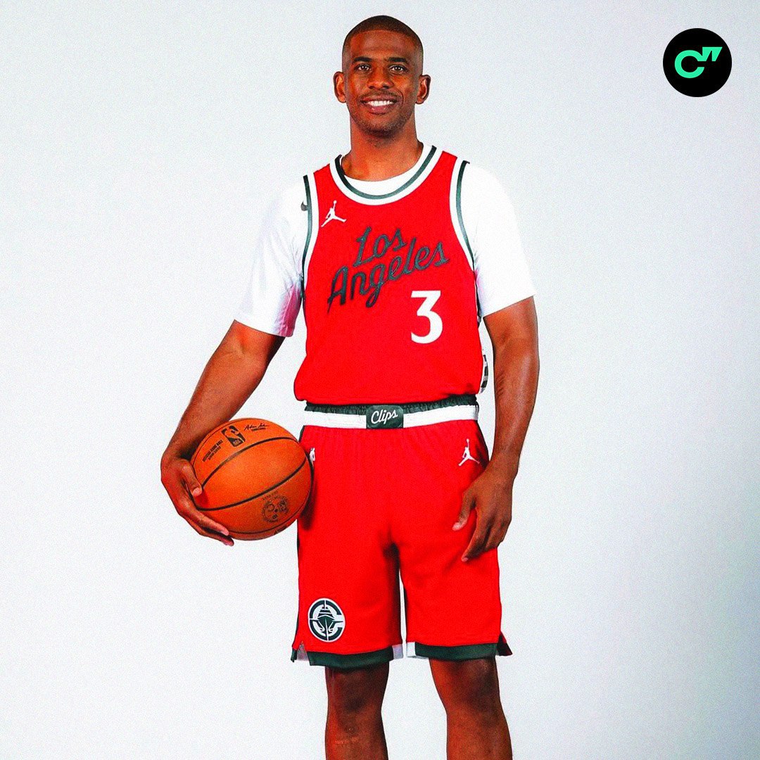 40 летний Крис Пол объявил о завершении карьеры баскетболист провел в НБА 21 сезон ШОУТАЙМ