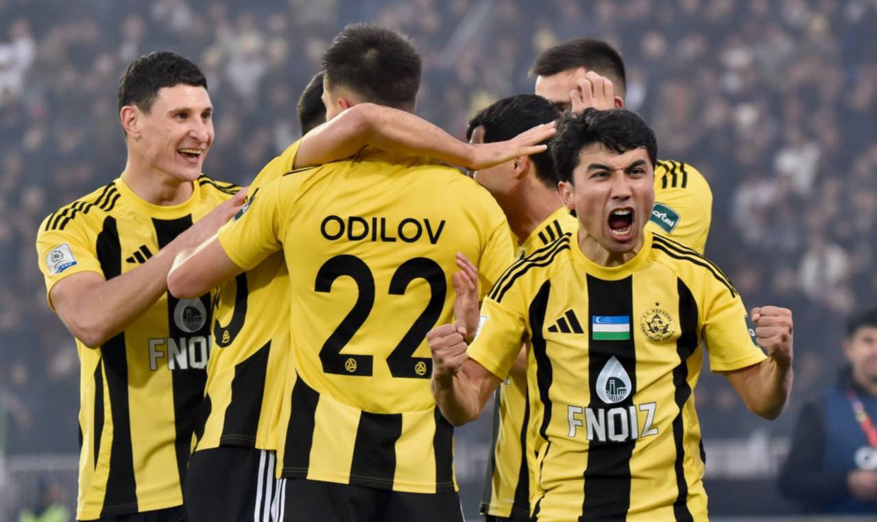 Нефтчи впервые за 24 года стал чемпионом Узбекистана по футболу Чемпионский титул ферганский ФК Нефтчи завоевал в шестой раз в своей истории В 29 м туре Суперлиги команда со счётом 4 1 разгромила Кызылкум и досрочно оформила чемпионство   uznews uz ru news 105080 uznews