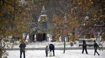 Синоптик Вильфанд спрогнозировал устойчивый снежный покров в Москве в ноябре   Научный руководитель Гидрометцентра России Роман Вильфанд в беседе с RT дал прогноз по снежному покрову в Москве.  Читать далее