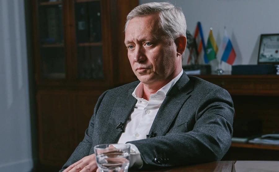 Группа Медскан ведёт активную подготовку к IPO. На бирже могут разместить 10-15% допэмиссии, а до IPO в акционеры может войти Сбер — основатель группы Евгений Туголуков в интервью РБК  Читать далее      #SBER