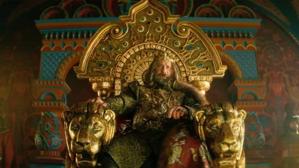 По данным Бюллетеня кинопрокатчика Сказка о царе Салтане Сарика Андреасяна показала лучший старт в истории российского проката среди отечественных картин которые выходили до или после новогодних каникул Стартовые сборы картины составили 665 2 млн рублей Кадр Сказка о царе Салтане