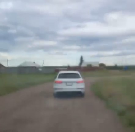 Мэр Усолья срочно просит сообщить любую информацию о двух автомобилях на фото Максим Торопкин опубликовал фото разыскиваемых машин в соцсети Читать подробнее на сайте...