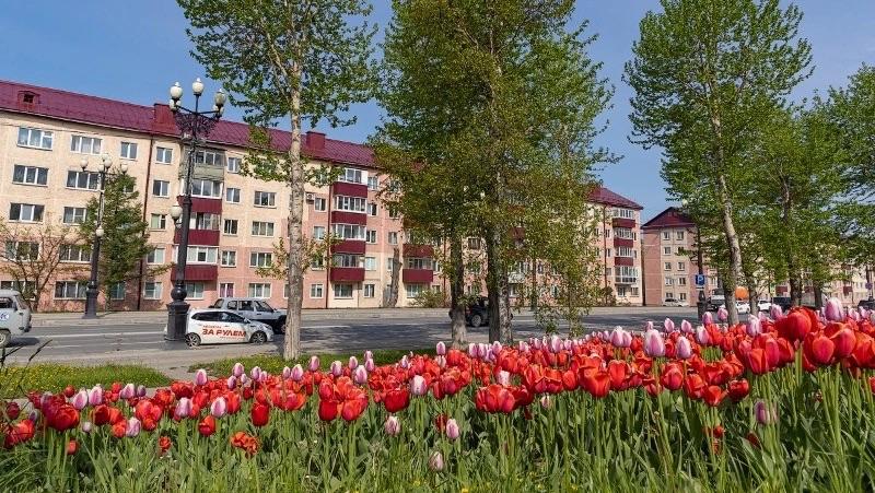 Южно Сахалинск в тройке лидеров России по устойчивому развитию городов Южно Сахалинск подтвердил статус одного из самых прогрессивных городов страны войдя в золотую тройку лидеров наряду с Краснодаром и Ханты Мансийском Исследование агентства Эксперт РА оценивало внедрение принципов устойчивого развития в трех ключевых сферах экологической социальной и управленческой  Подробности читайте здесь   Подписаться на нас Telegram I MAX Прислать нам новость Sakhonlinebot