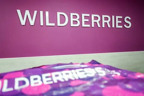 Wildberries тестирует возможность для продавцов торговать с юрлицами. В будущем она станет доступна всем предпринимателям.  Забирать заказы можно будет из пунктов выдачи  vc.ru/marketplace/1619239