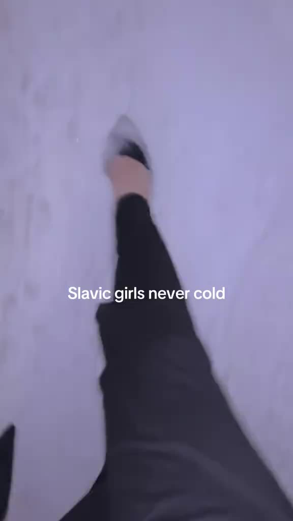 Рост продаж славянской атрибутики и меховых изделий на Авито