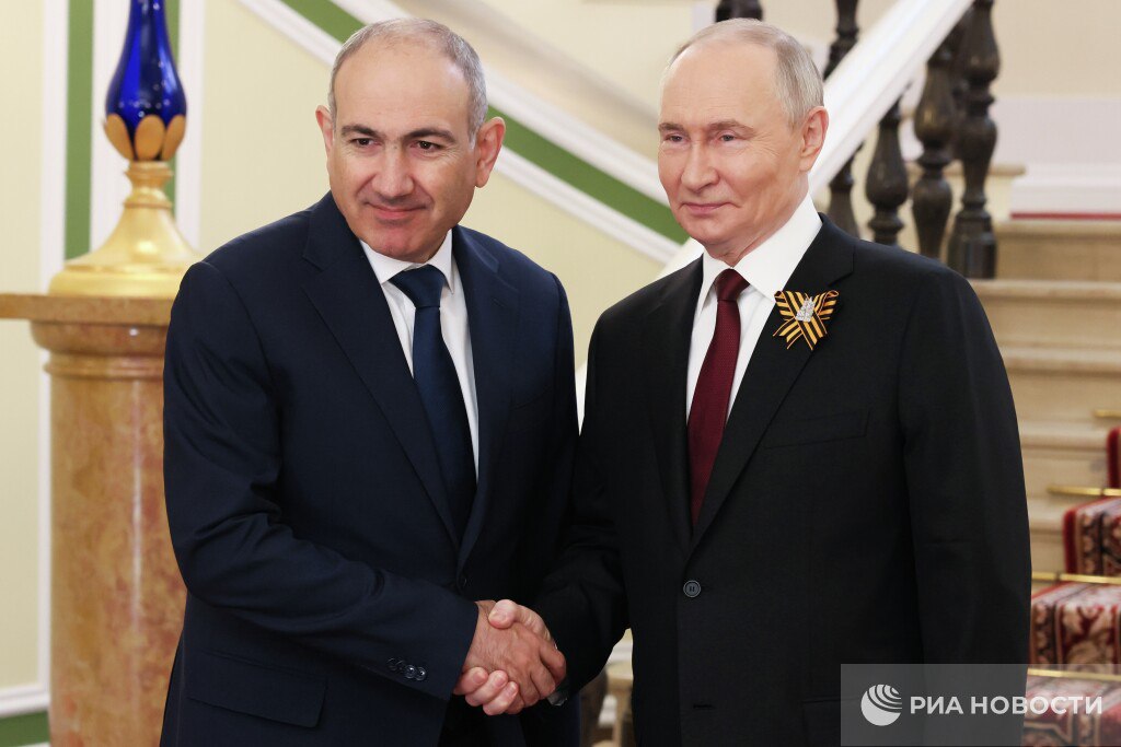 У Путина и Пашиняна остаются конструктивные отношения, никаких проблем между ними нет, заявила Матвиенко