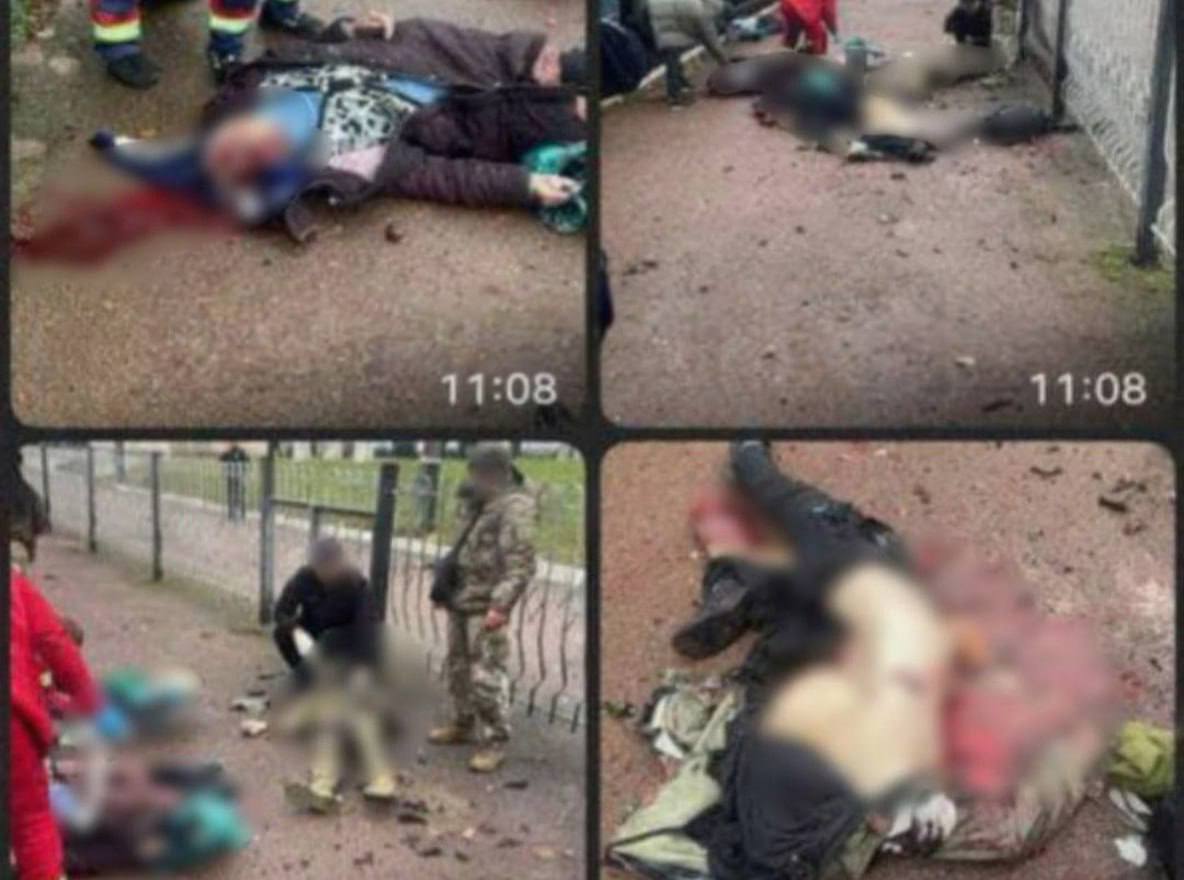 Мужчина взорвал гранату прямо в поезде на Житомирщине известно минимум о 4 погибших сообщают местные СМИ В Овруче при задержании в пригородном поезде мужчина взорвал гранату есть погибшие и раненые рассказали очевидцы Сейчас на месте происшествия работают правоохранители медики и другие службы Все обстоятельства произошедшего впоследствии отметили в полиции НАШИ РЕСУРСЫ Telegram YouTube RUTUBE