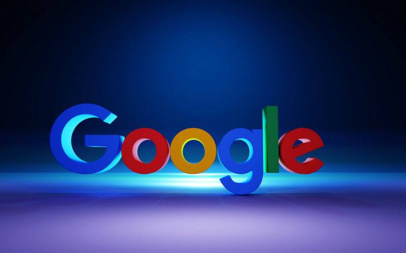 Глава Google Сундар Пичаи назвал 2025 год решающим для компании  Google сталкивается с жёсткой конкуренцией в сфере ИИ  OpenAI, Perplexity , а также с антимонопольными исками в США и Великобритании  Ключевую роль в борьбе за лидерство играет языковая модель Gemini, а также новые продукты, такие как Project Astra, Jules и NotebookLM  Несмотря на сложности, Пичаи выразил уверенность в успехе Google, отметив важность выпуска "лучшего в своём классе продукта"