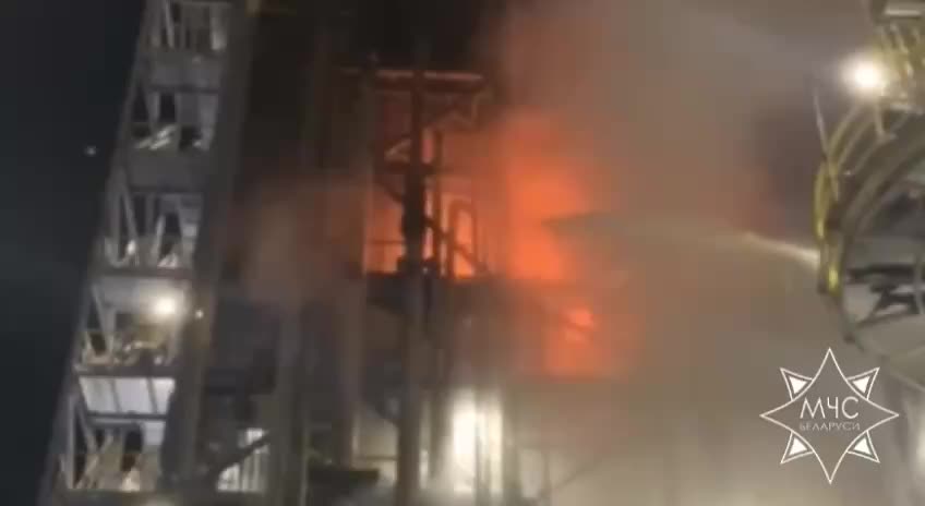 Пожар на заводе ОАО Нафтан в Новополоцке локализован без пострадавших