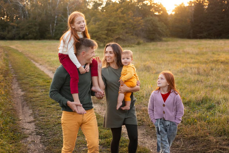 Кабмин рассмотрит законопроект о налоговом вычете для семей с детьми до трех лет Инициативу подготовили депутаты Госдумы Нижняя палата парламента рассмотрит документ на заседании если в правительстве дадут одобрительное заключение Если проект в итоге примут нужно будет внести поправки в Налоговый кодекс РФ clck ru 3QiQXV