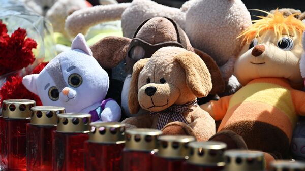 В ООН приняли антироссийскую резолюцию по Украине Генеральная Ассамблея ООН приняла антироссийскую резолюцию Возвращение украинских детей Об этом 4 декабря сообщает РИА Новости