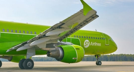 S7 Airlines расширила продажи льготных билетов на 2025 год  Авиакомпания S7 Airlines обновила предложение по льготным тарифам на 2025 год. В дополнение к уже открытым продажам билетов в рамках решения о порядке предоставления субсидии № 22-68866-00363-Р от 26 ноября 2024 года авиакомпания начала продажу билетов в рамках решения о порядке предоставления субсидий 22-64160-00191-P, направленного на развитие региональной сети маршрутов.   Согласно соответствующему постановлению пассажирам уже доступны билеты по 22 направлениям S7 Airlines, среди которых рейсы из ключевых хабов авиакомпании – Новосибирска и Иркутска.  Из Новосибирска и обратно – Барнаул, Казань, Ижевск, Волгоград, Кемерово, Кызыл, Надым, Нижневартовск, Нижний Новгород, Новокузнецк, Новый Уренгой, Ноябрьск, Оренбург, Пермь, Самара, Саратов, Талакан, Ульяновск, Ханты-Мансийск, Челябинск.  [#alias Борисфен.рф Борисфен.рф]