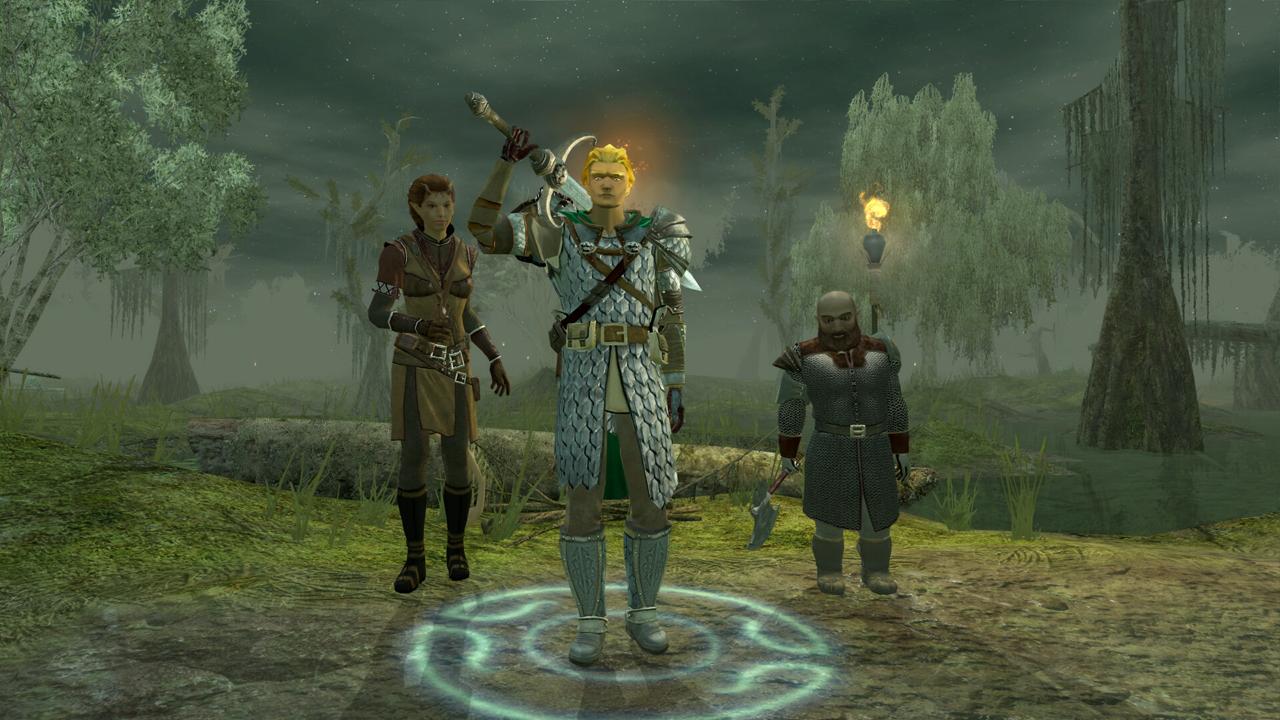 Вышла Neverwinter Nights 2: Enhanced Edition — будем играть К первой Neverwinter Nights у меня никаких чувств нет, но вторая — это отдельная история. Её я отношу к пятёрке больших ролевых игр, которые сформировали мои вкусы в нулевых. Она тусуется в компании «Готики 2: Ночь ворона», Star Wars: Knights of the Old Republic, «Морровинда» и Fable. Игра запомнилась как ролевой ультрахардкор, запороть любой билд там было очень легко малейшим движением. Да так запороть, что буквально встреваешь намертво в каком-нибудь рядовом бою. Сейчас я от такого, конечно, уже не кайфую. Первый раз проходили с читами и не стеснялись — всё равно больше по персонажам и сюжету угорали. Потом уже обменивались опытом и пытались какие-то осмысленные билды делать. Не особо получалось. Интересно будет проверить, это по детской глупости так работало или она на самом деле такая беспощадная. Ну и сравнить со сложностью Baldur s Gate 3 будет любопытно. Но гайды точно буду курить, без геройств! Для игры позже вышло три сюжетных дополнения, но я проходил только первое — Mask of the Betrayer. Запомнилось как замечательное развитие эмоциональной истории оригинала горький поворот с Нишкой так и застрял в мозгу . Надеюсь, в этот раз всё будет по-другому и остальные DLC я тоже добью. Ну и на приемлемое качество самого переиздания тоже очень надеюсь!