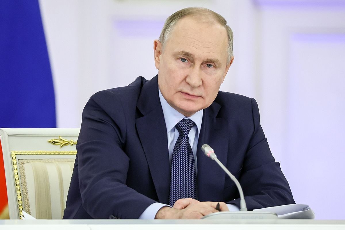 Владимир Путин подписал указ о проведении государственного мониторинга вреда, причиняемого России иностранными источниками. Лучше и не скажешь. Подписаться