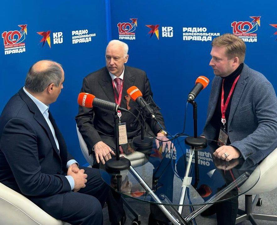 В рамках работы форума на площадке «Комсомольской правды» Председатель СК России А.И. Бастрыкин дал блиц-интервью