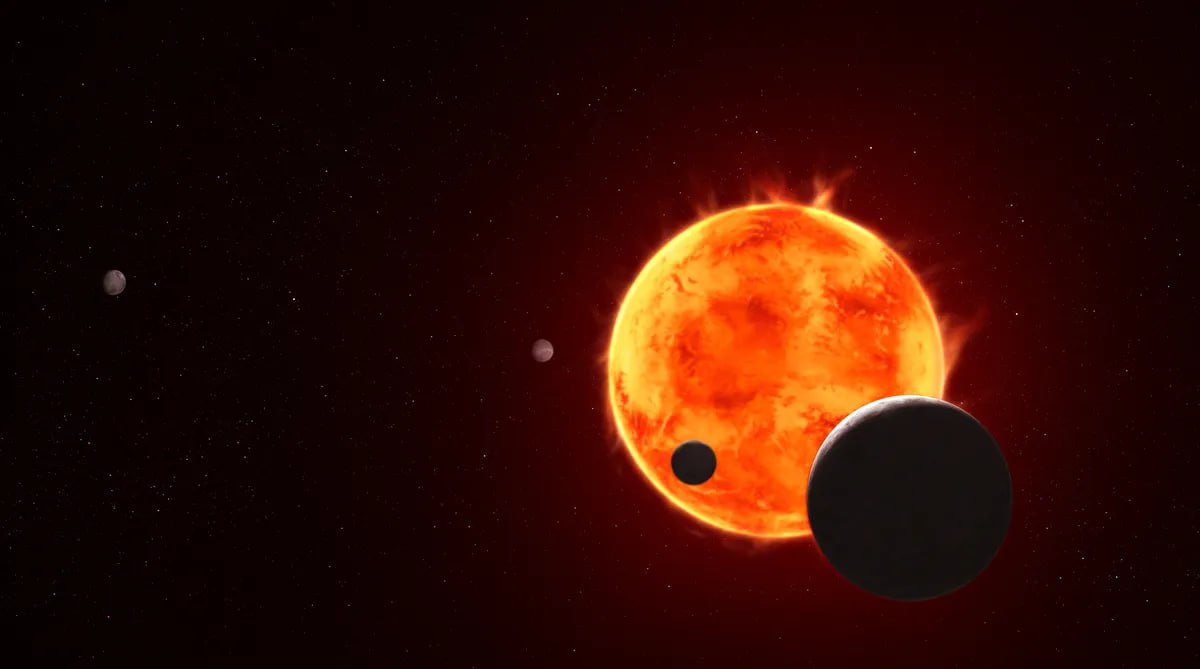 Одна из планет в звездной системе TRAPPIST 1 расположенной примерно в 40 световых годах от Земли обладает атмосферой пригодной для поддержания жизни Эта система состоящая из семи планет и красного карлика была впервые открыта в 2016 году и сразу же стала объектом внимания астрономов надеющихся обнаружить внеземную жизнь   www ridus ru n 690036 ridusnews