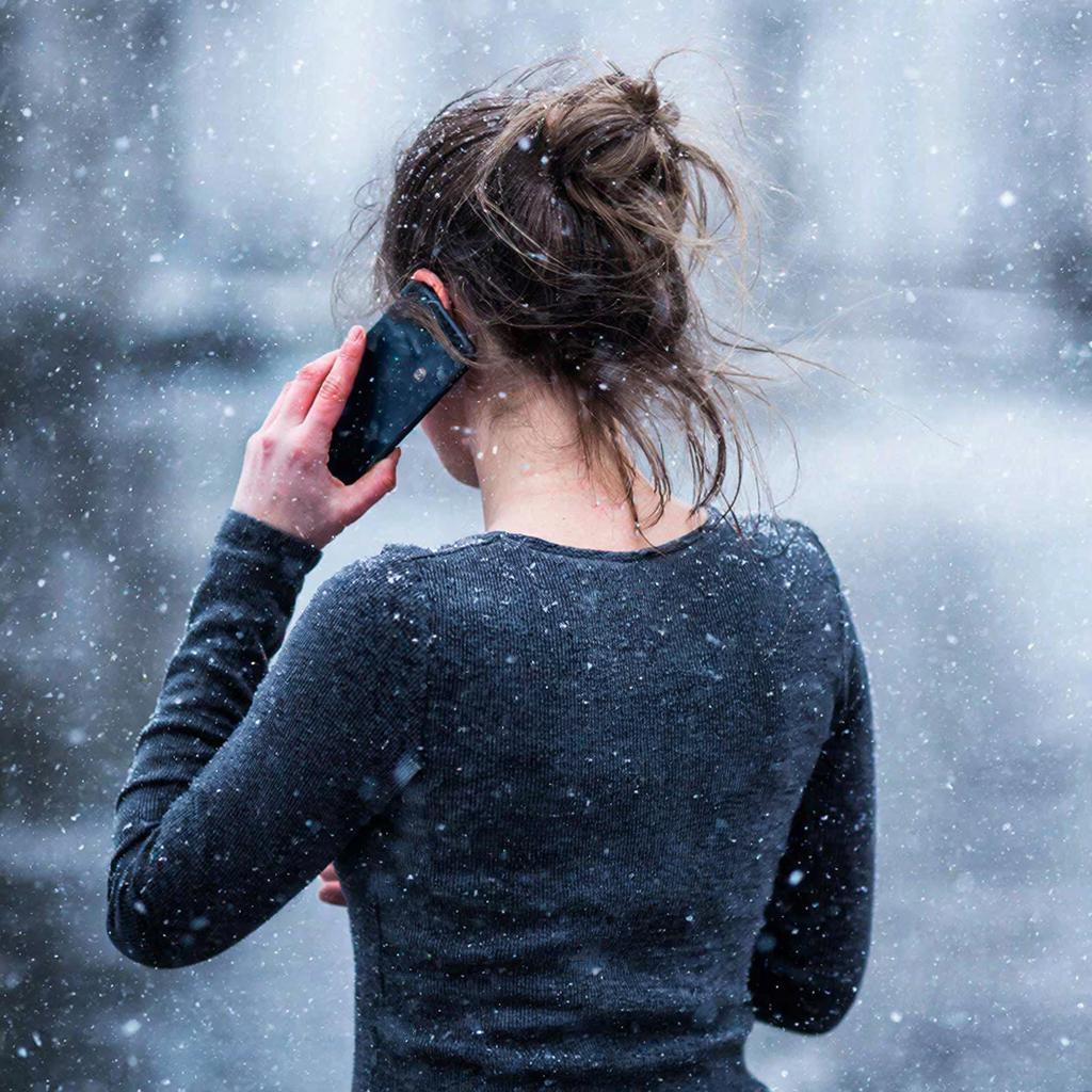 Соцфонд назвал самые неожиданные обращения в контакт центр в 2025 году   пенсии в криптовалюте   график работы Деда Мороза и Снегурочки   доплата за терпение скверного мужа   просьба подарить кота одинокому пенсионеру Один человек сделал около 1 000 звонков за год каждый раз выдаваясь за нового знаменитого персонажа