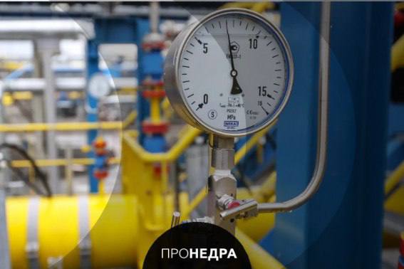 Отказ Европы от российской энергетики привел к ее деиндустриализации – глава РФПИ Дмитриев Глава РФПИ Кирилл Дмитриев заявил, что отказ Европы от российской энергетики и принятие «зеленой догмы» привели к её деиндустриализации и экономической стагнации. Таким образом он прокомментировал публикацию одного из пользователей соцсети, который поделился графиком министерства энергетической безопасности и углеродной нейтральности Великобритании. График показывает рост цен на электричество для промышленности в Великобритании, Франции и Германии в сравнении с Японией, Канадой и США. Пронедра/Подписывайся