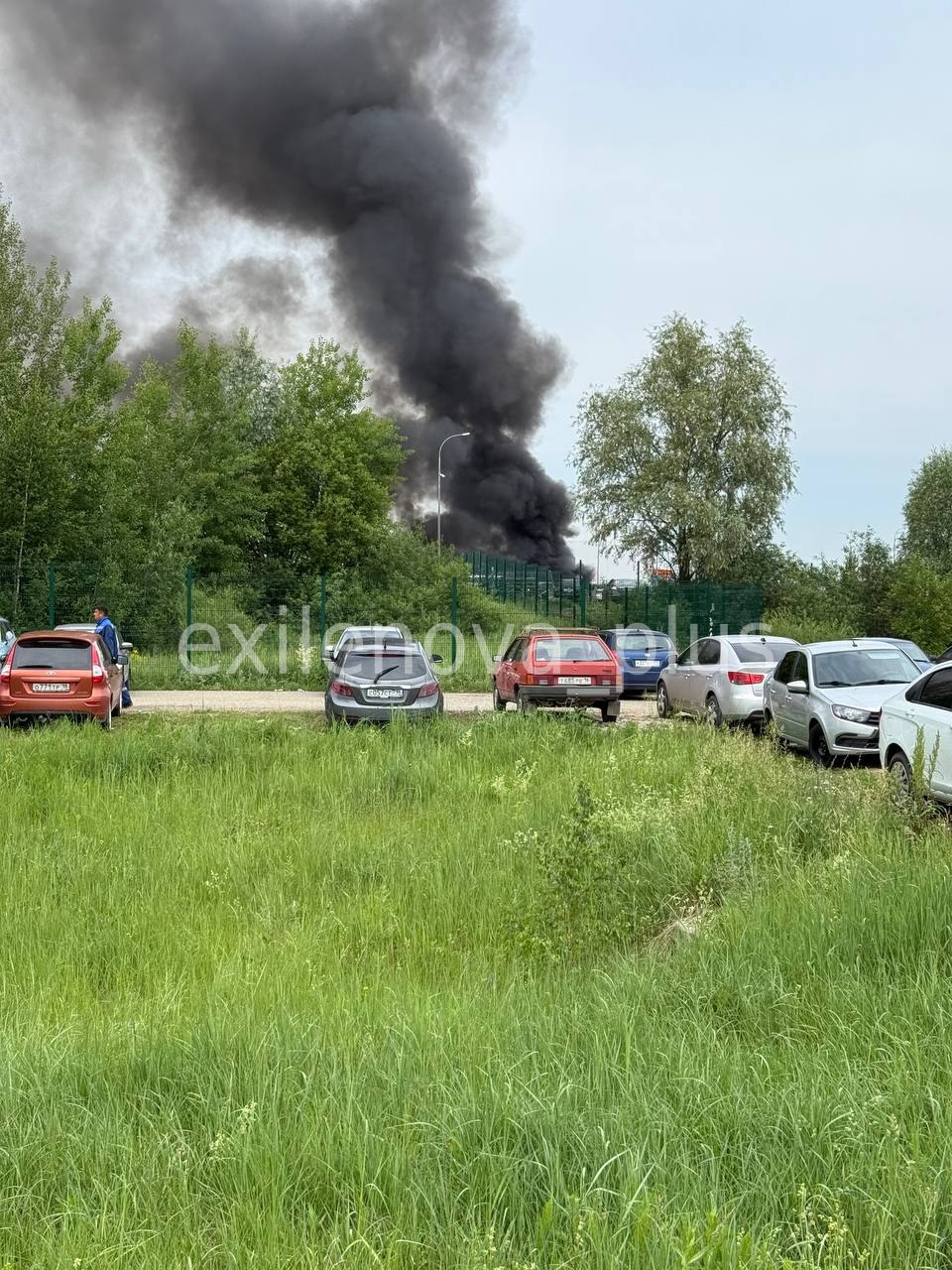 ‼ В Елабуге Татарстан произошла атака дронов на КПП автомобильного завода. Возникший после удара пожар был оперативно ликвидирован. В результате атаки один человек погиб, тринадцать получили ранения, один из пострадавших находится в тяжелом состоянии. Подписаться Написать в редакцию Поддержать Донбасс