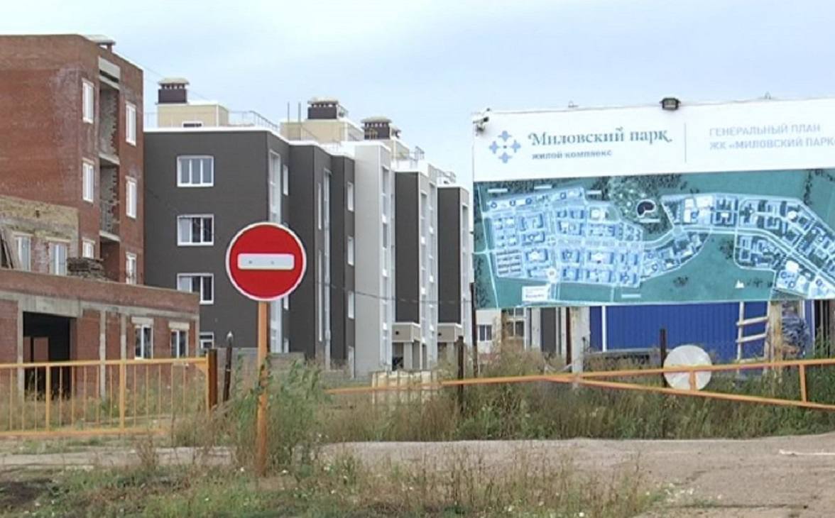 С застройщиков Миловского парка в Уфе взыскали 2 8 млрд в пользу ФРТ Верховный суд Башкирии солидарно взыскал с трех руководителей компании КилСтройИнвест Павла Рыцева Дмитрия Комлева и Ивана Арапова более 2 8 млрд руб в пользу Фонда развития территорий ФРТ В январе 2022 года руководителей компании признали виновными в мошенничестве Права дольщиков восстанавливали с помощью механизмов ФРТ Фонд подал иск о взыскании с ответчиков 3 млрд руб в счет возмещения убытков РБК Уфа