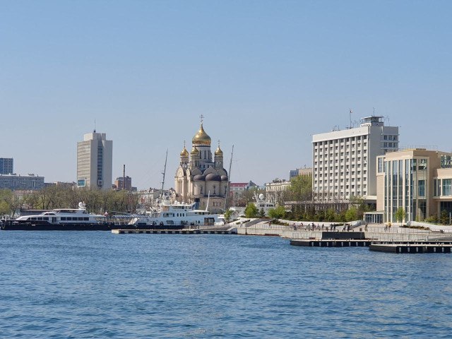 Во Владивостоке проект модернизации системы водоотведения вышел на новый этап Примводоканалу требуется порядка 300 млн руб для завершения реконструкции сетей водоотведения города Об этом предприятие сообщило председателю комитета по экономической политике и собственности Законодательного собрания Приморья Джони Авдои в ответ на его запрос о состоянии ключевых объектов По данным предприятия с 2023 года в городе построены новые КНС и переключены крупные выпуски стоков на очистные сооружения однако ряд объектов требует доработки и оформления документации Подписывайтесь на РБК Восток