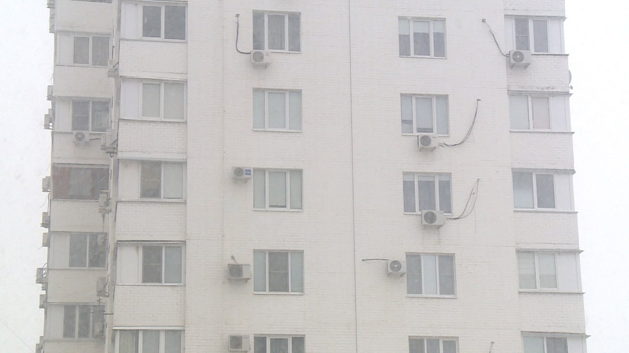 Цены на вторичку в Волгограде выросли на 0 3 в начале 2026 года Медианная стоимость квадрата в январе составила 103 тысячи рублей Исследование провела нейросеть Алиса AI на данных тематического Поиска Яндекса по квартирам В целом в крупных городах России готовое жилье подорожало на 0 6 до 139 тысяч рублей за квадрат Подписаться Перейти на сайт MAX