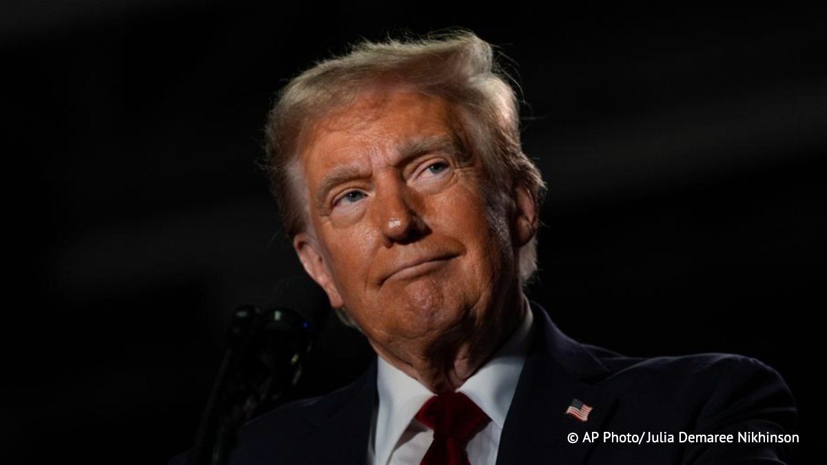 США с 1 февраля повысят пошлины против Дании Норвегии Швеции Франции Германии Великобритании Нидерландов и Финляндии до 10 с 1 июня до 25 заявил Трамп Эти пошлины будут взиматься до тех пор пока не будет достигнута договоренность об окончательной и полной покупке Гренландии