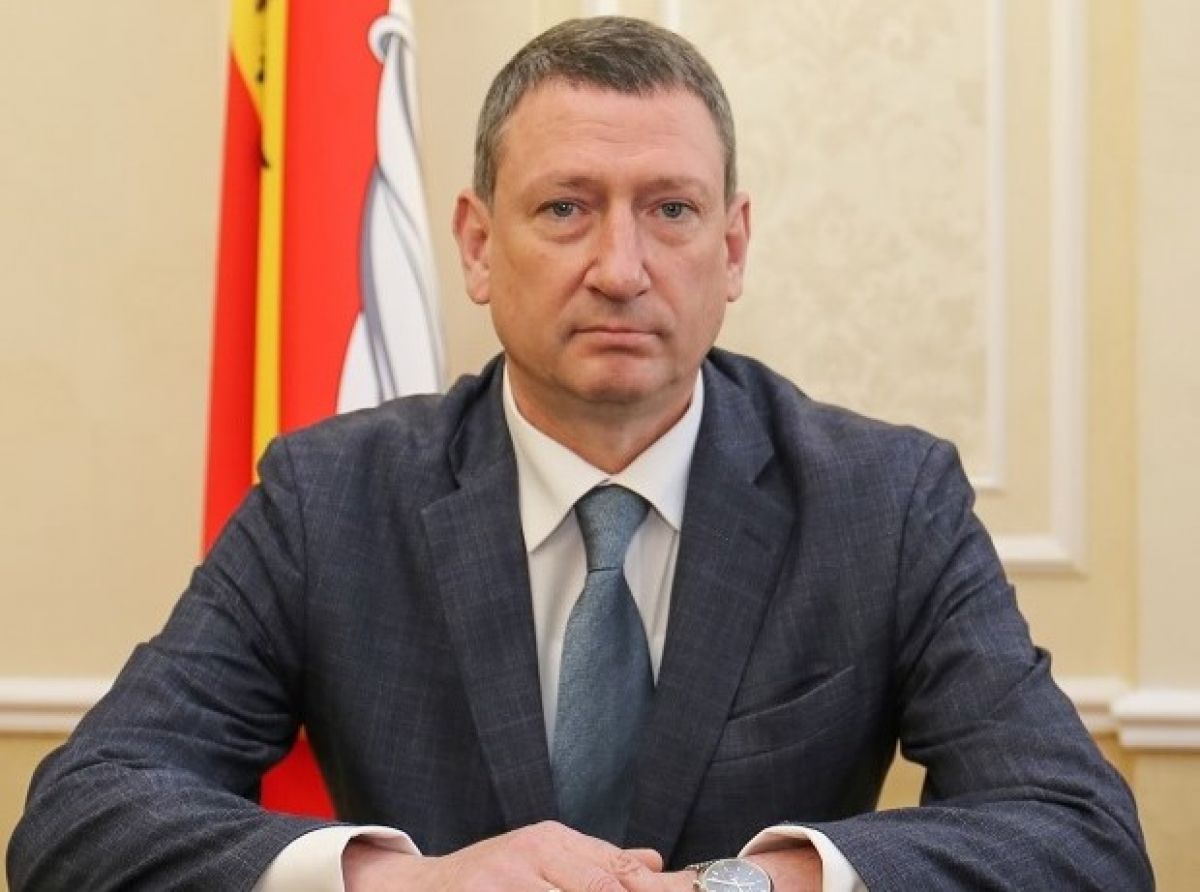В кабинет к вице-мэру Воронежа Дмитрию Гладких нагрянули силовики К Дмитрию Евгеньевичу у правоохранителей претензий нет. Интерес представителей силовых структур был направлен на документацию, которую у Гладких изъяли. ↗ Прислать новость Подписаться