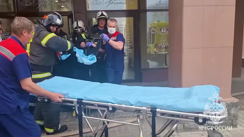 Пожар в частной клинике Нижнего Новгорода: спасены 16 человек во время операции