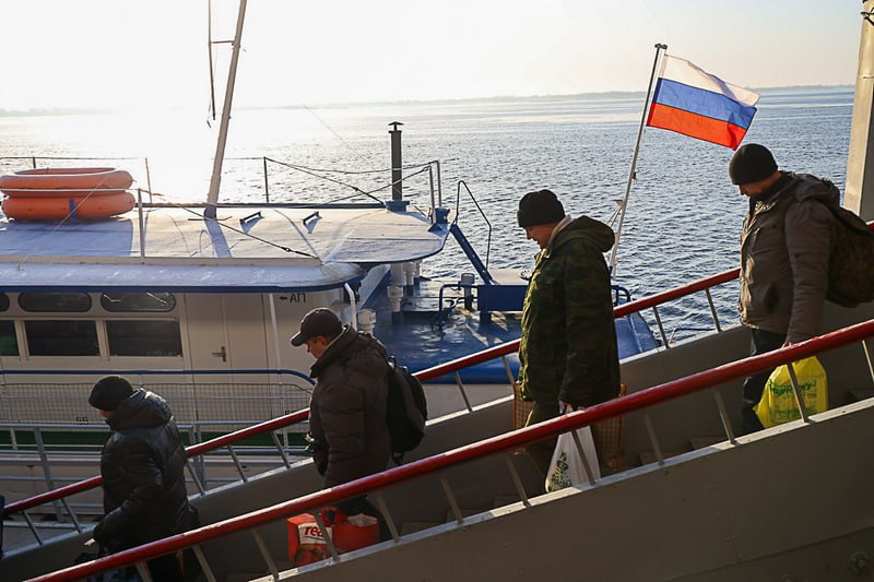 В Волгограде завершается работа основных речных маршрутов С мая по декабрь речные трамвайчики перевезли на остров Сарпинский и обратно порядка 400 тысяч человек 7 декабря они выйдут на последние в году рейсы Волгоград Щучий проран Культбаза Еще 5 маршрутов завершили перевозки в ноябре До начала весны будет работать круглогодичная линия Руднева Сарпинский Подписаться Перейти на сайт MAX