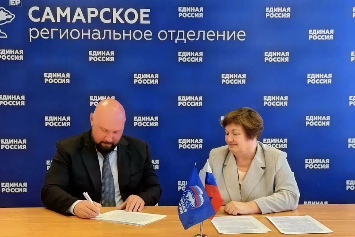 Депутат Госдумы от ЛДПР зарегистрирован на самарских праймериз Единой России Депутат Государственной думы Владимир Кошелев подал заявление на выдвижение в губернскую думу по Красноглинскому округу 13 в котором находится построенные его компаниями жилые микрорайоны oboz info deputat gosdumy ot ldpr zaregistrirovan na samarskih prajmeriz edinoj rossii