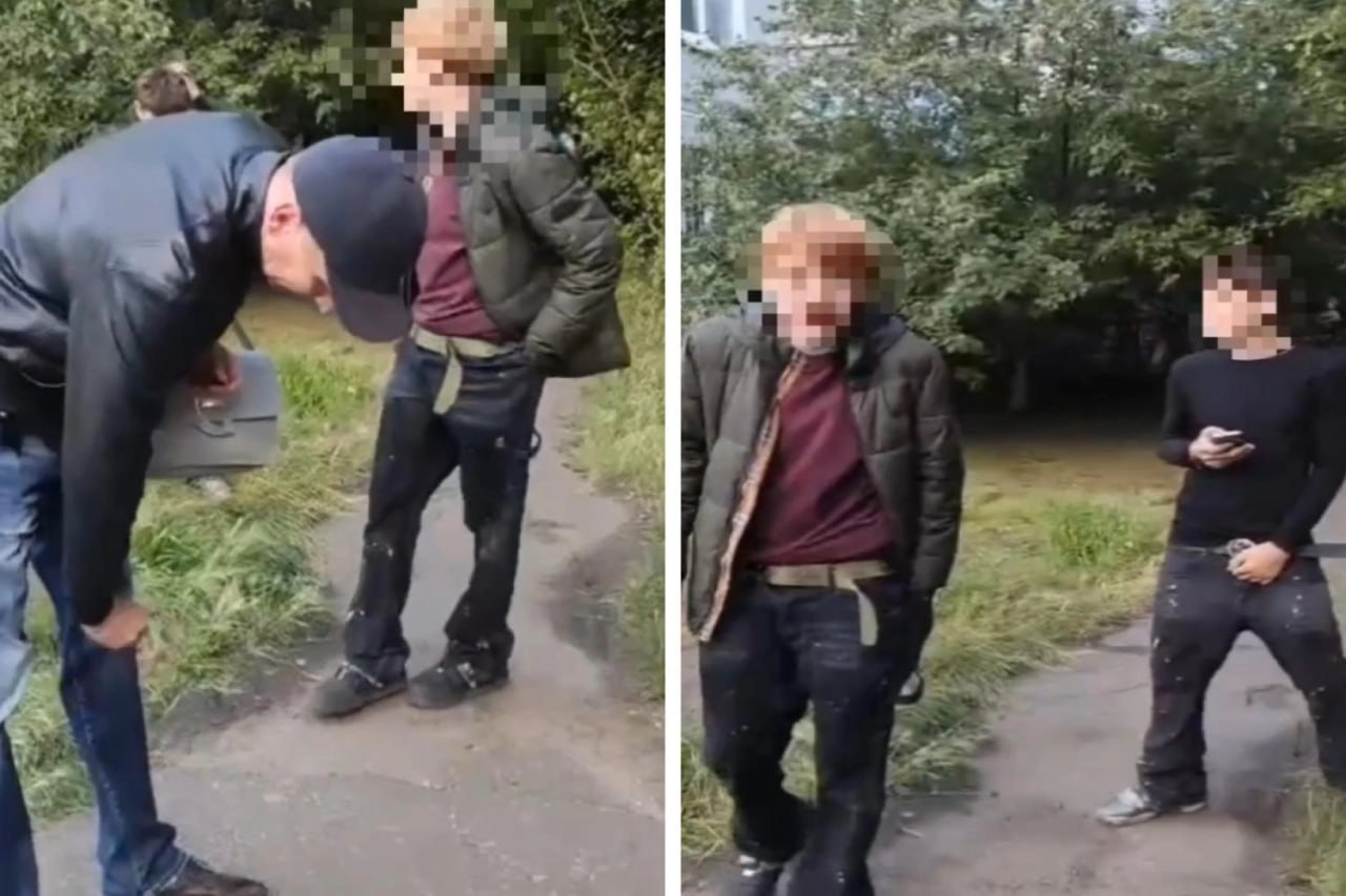 Двое омских подростков напали на 53-летнего мужчину на Левобережье. Видео с места инцидента опубликовали в соцсетях дети пострадавшего и сообщили, что неадекватные парни увязались за их родителями и провоцировали на драку.  «Двое подростков увязались за моими родителями, снимали штаны, показывали пятую точку, вели себя неадекватно, провоцировали на драку и преследовали. Затем была потасовка, и один из них по голове ударил моего отца и поранил глаз самодельной мелкой бритвой, которая была зафиксирована на пальце руки», — сообщается в паблике «Инцидент Омск» в соцсети «Вконтакте».  В пресс-службе омской полиции корреспонденту   рассказали, что инцидент произошел 8 августа. В ведомстве отметили, что конфликт начался из-за замечания, которое сделали подросткам из-за того, что они рвали ранетки. Сейчас сотрудники полиции устанавливают обстоятельства случившегося.  Доследственную проверку также начали проводить в региональном следкоме.